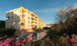 Appartement te koop op wandelafstand van alle voorzieningen en Puerto Banus in Nueva Andalucia, Marbella 2