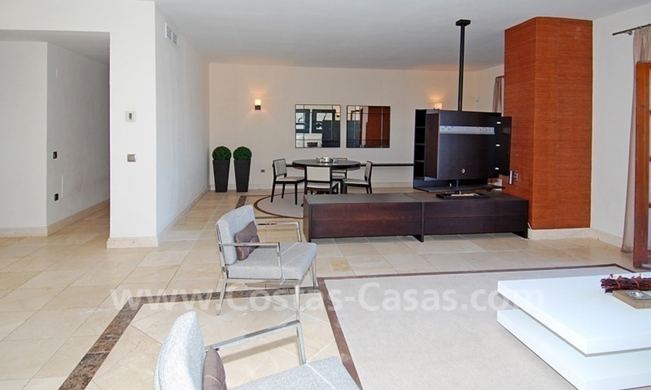 Ruim luxe appartement te koop op de Golden Mile in Marbella 8