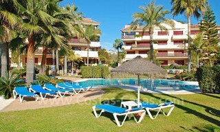 Eerstelijn strand luxe appartement te koop op de New Golden Mile tussen Puerto Banus - Marbella en Estepona centrum 19