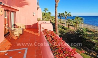 Luxe eerstelijn strand hoek penthouse appartement te koop, New Golden Mile, Marbella - Estepona 13