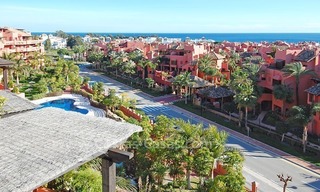 Beachside appartementen te koop, tweedelijnstrand complex, New Golden Mile, Marbella - Estepona 14
