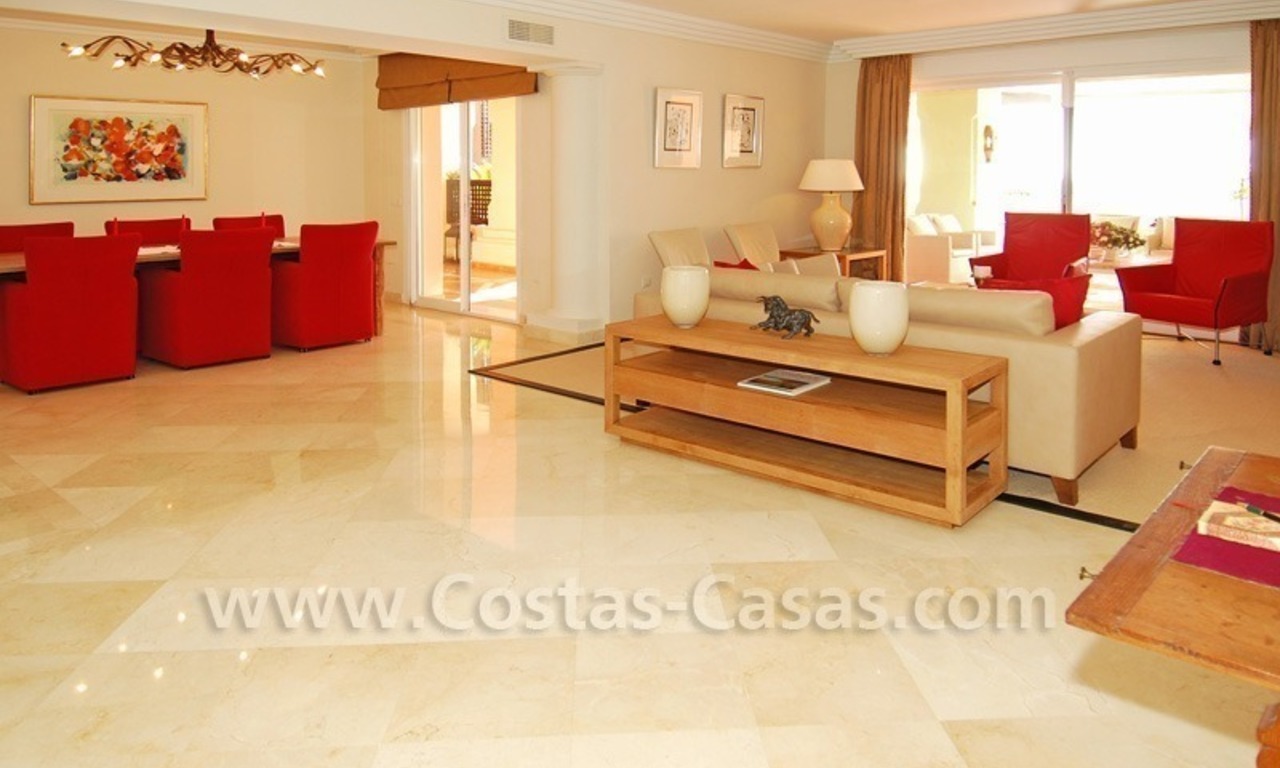 Ruim luxe appartement te koop in Nueva Andalucia te Marbella 12
