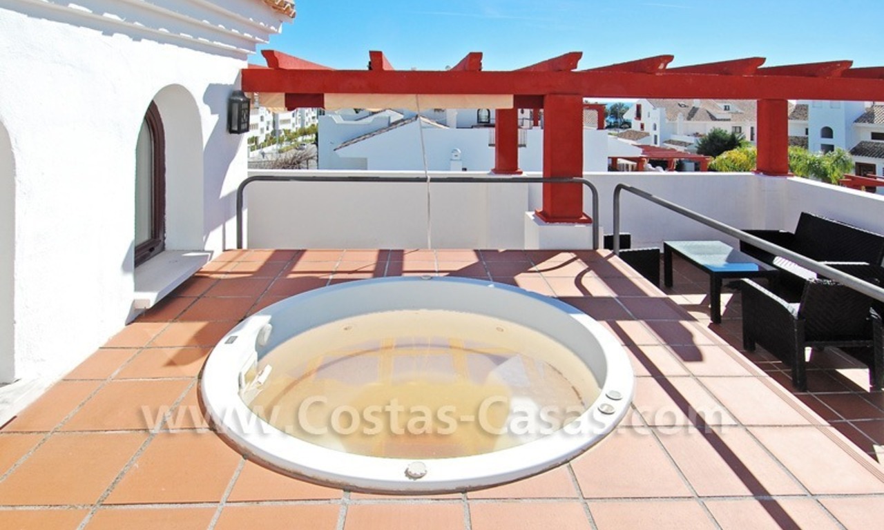 Hoek penthouse appartement te koop vlakbij het strand in Marbella 3