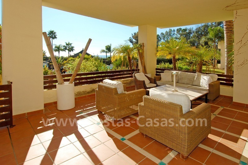 Luxe appartement te koop, eerstelijn strand complex, New Golden Mile, Marbella - Estepona