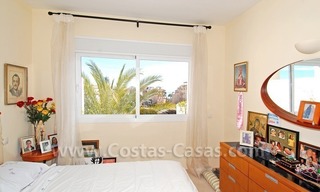 Luxe beachside appartement te koop op de New Golden Mile tussen Marbella en Estepona 11