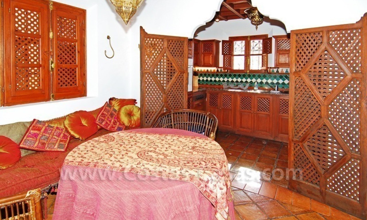 Dubbel huis te koop in een Moors-Andalusische stijl op de Golden Mile in Marbella 19