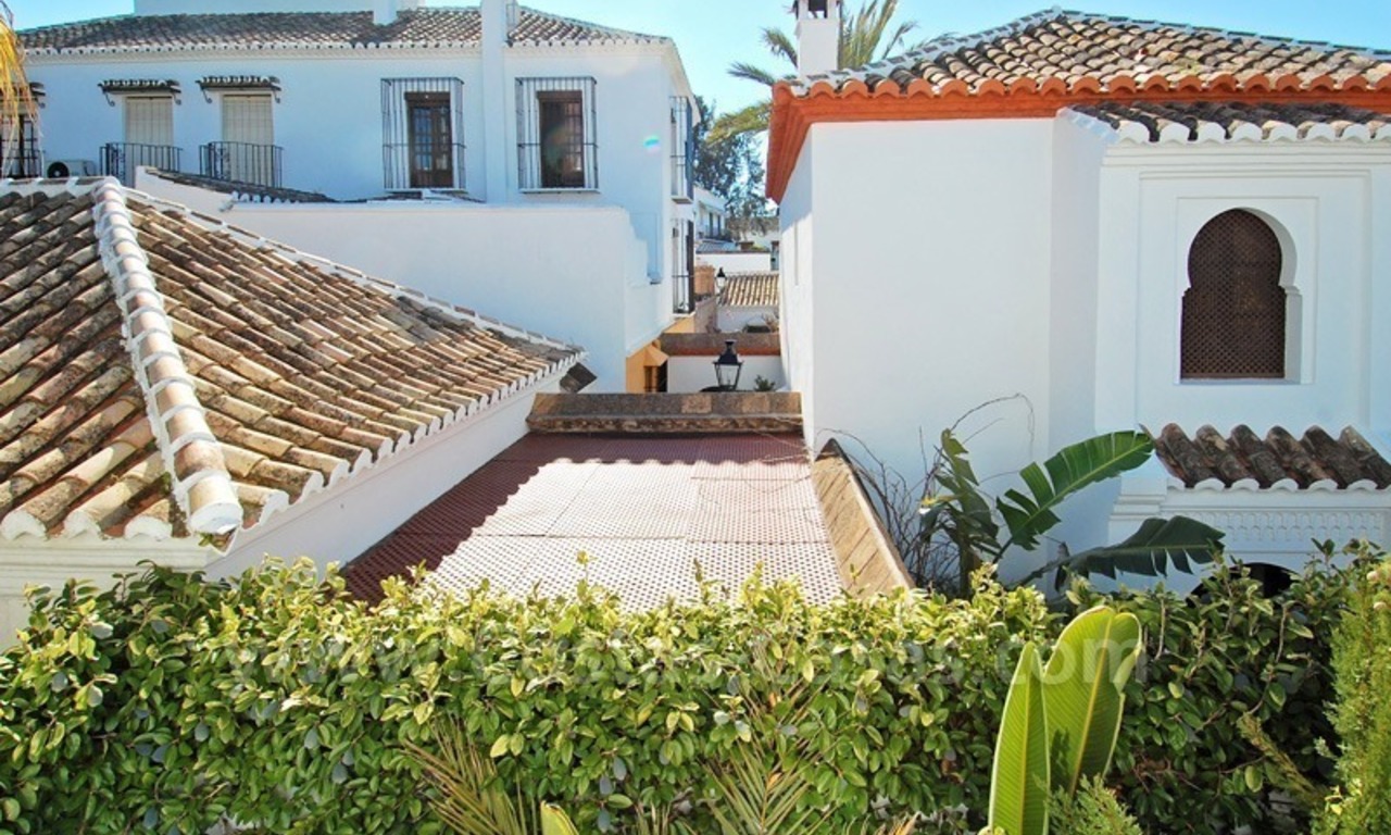 Dubbel huis te koop in een Moors-Andalusische stijl op de Golden Mile in Marbella 14