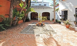 Dubbel huis te koop in een Moors-Andalusische stijl op de Golden Mile in Marbella 5