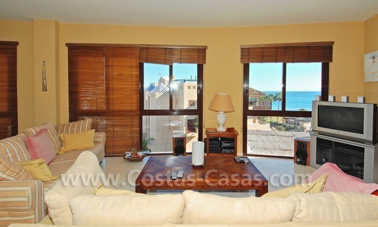 Luxe beachside appartementen te koop op de New Golden Mile, Marbella – Estepona 15