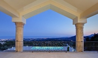 Exclusieve Villa – Mansion in Toscaanse stijl te koop in La Zagaleta te Marbella – Benahavis 5
