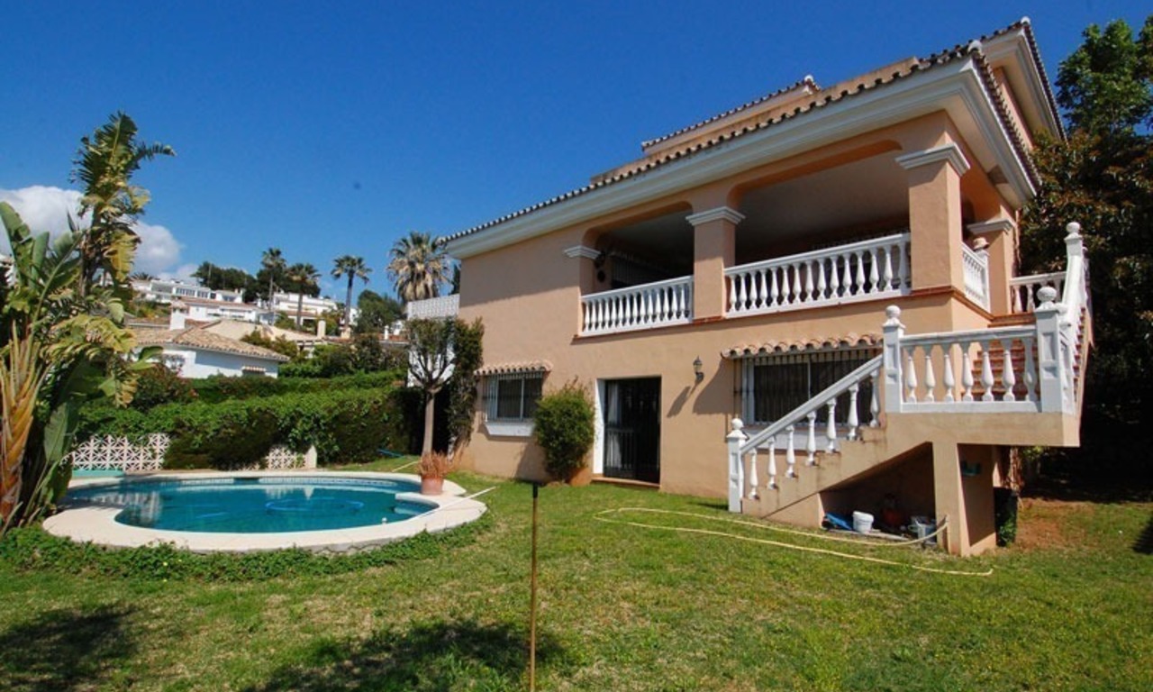 Villa in Spaanse stijl te koop in Nueva Andalucía, Marbella 20