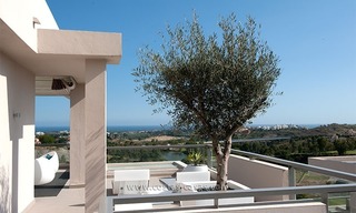 Nieuw luxe penthouse vakantie appartement te huur in moderne stijl in Marbella – Benahavis, Costa del Sol 2