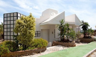 Villa te koop in een up-market gebied van Nueva Andalucia te Marbella 16