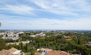 Villa te koop in een up-market gebied van Nueva Andalucia te Marbella 27