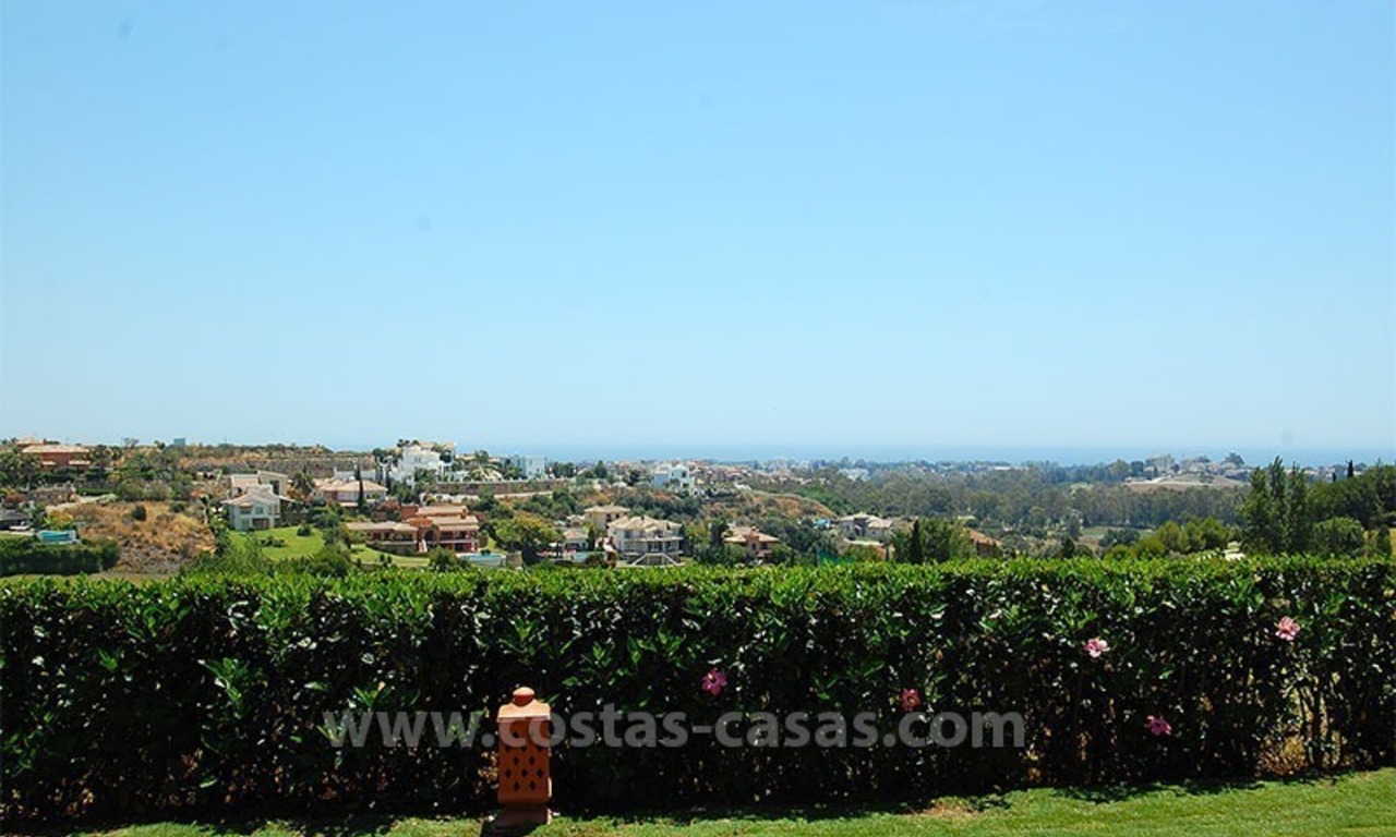 Te koop: Villa gelegen direct aan golfbaan in Marbella – Benahavís 38