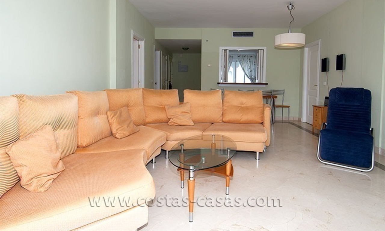 Appartement op wooncomplex aan het strand te koop in het westelijke deel van Marbella 2