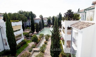 Appartement op wooncomplex aan het strand te koop in het westelijke deel van Marbella 0