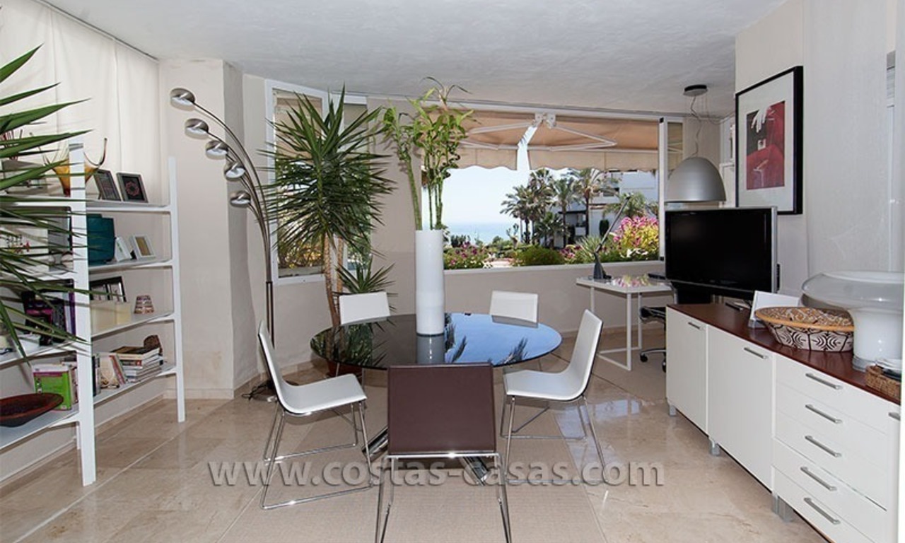 Luxe appartement te koop aan het strand op de New Golden Mile tussen Marbella en Estepona 5