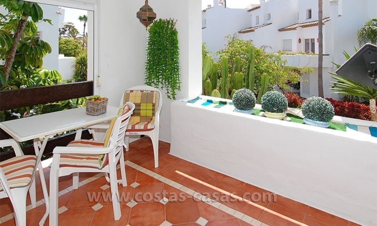 Strandappartement te koop op de New Golden Mile tussen Marbella en Estepona 1