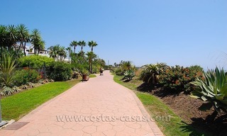Strandappartement te koop op de New Golden Mile tussen Marbella en Estepona 17