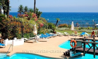 Aan strand gelegen penthouse te koop te Puerto Banus in Marbella 27