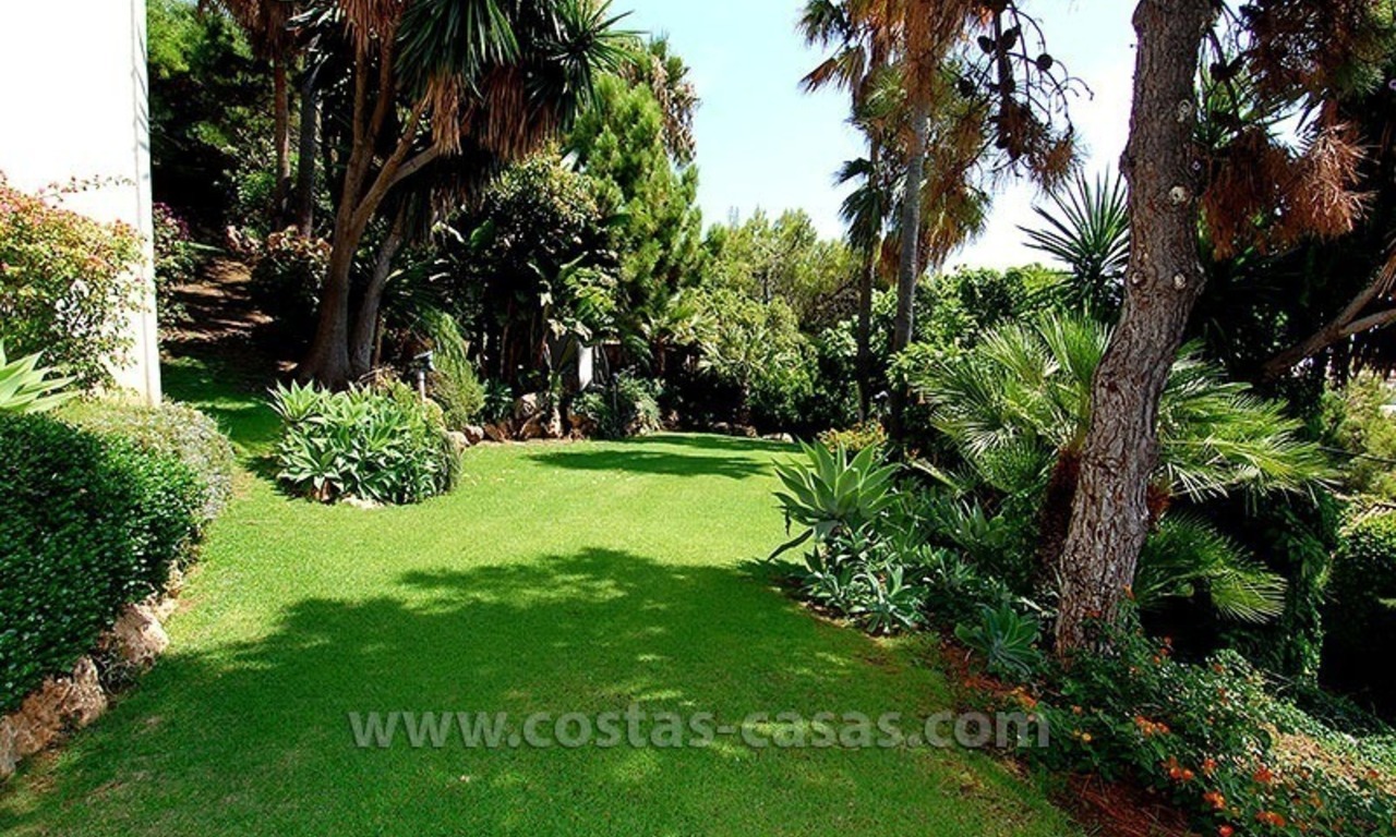 Luxe rustieke villa te koop in Marbella – Benahavís 5