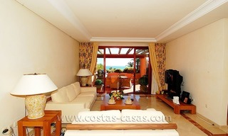 Te huur voor vakantie: Luxe eerstelijnstrand appartement, strand complex, New Golden Mile, Marbella - Estepona, Costa del Sol 6