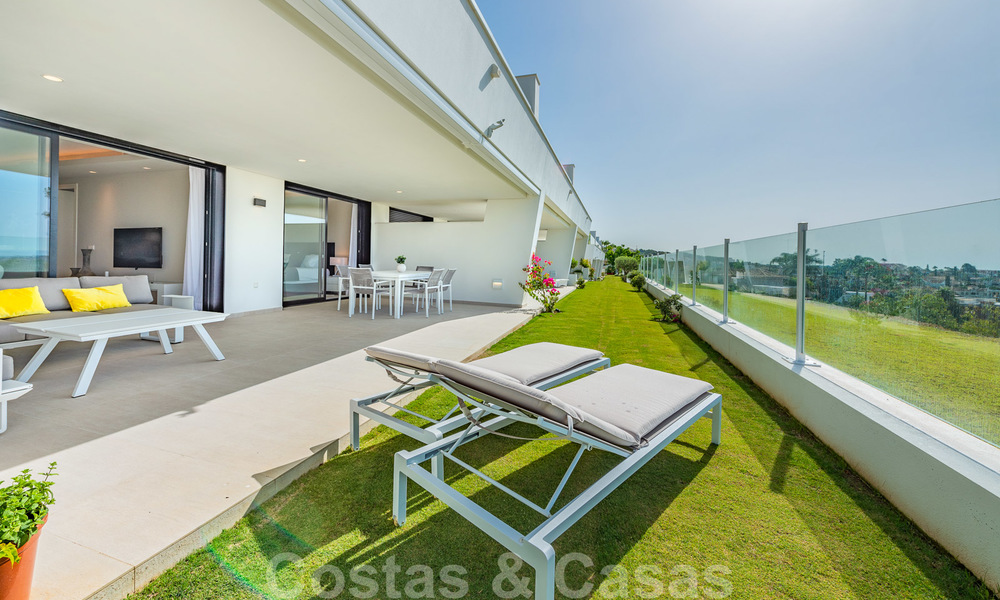 Instapklare moderne appartementen te koop in Nueva Andalucia te Marbella 26944