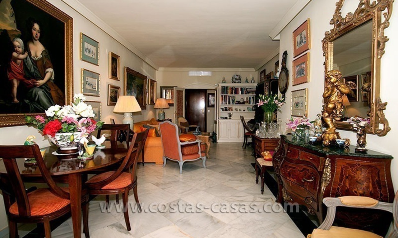 Appartement te koop in Nueva Andalucía, Marbella 7