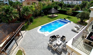 Te koop. Exclusieve villa in Andalusische stijl te Marbella - Benahavís 40