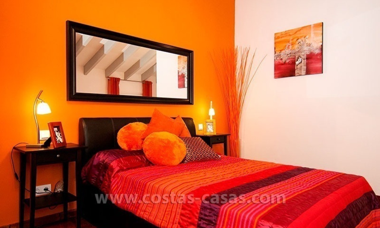 Te koop: Ruime, volledig toegeruste en gerenoveerde villa in Marbella stad 24