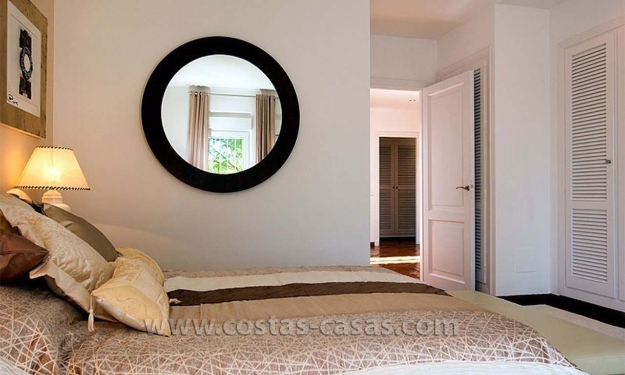 Te koop: Ruime, volledig toegeruste en gerenoveerde villa in Marbella stad 27