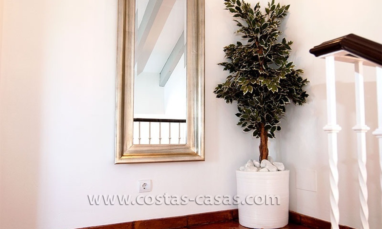 Te koop: Ruime, volledig toegeruste en gerenoveerde villa in Marbella stad 10