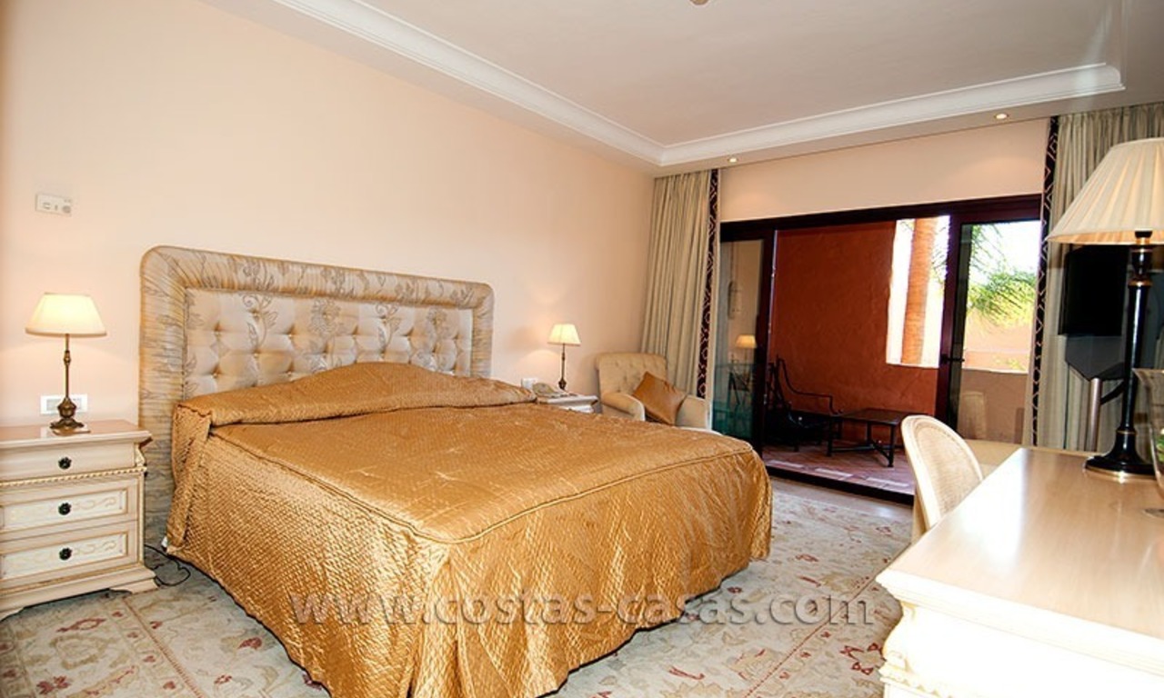 Te koop in het Kempinski Hotel Estepona: luxe appartement in de privévleugel van het vijf-sterren Hotel, New Golden Mile 16