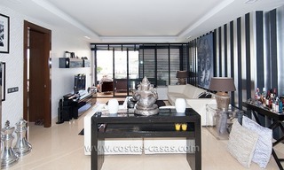 Te koop in het gebied van Marbella en Benahavís: modern, luxe golf appartement 5