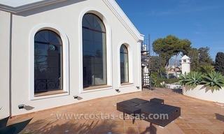Te koop: Grote modern luxueuze villa nabij het strand in Marbella 4