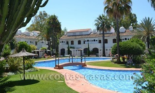 Te koop: Schakelwoning nabij stranden en golfbaan in Marbella - Estepona 0