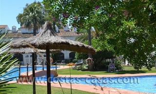 Te koop: Schakelwoning nabij stranden en golfbaan in Marbella - Estepona 1