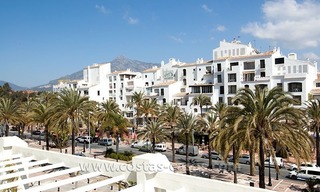 Exclusief appartement te koop in Playas del Duque – eerstelijns strandcomplex te Puerto Banús, Marbella 2