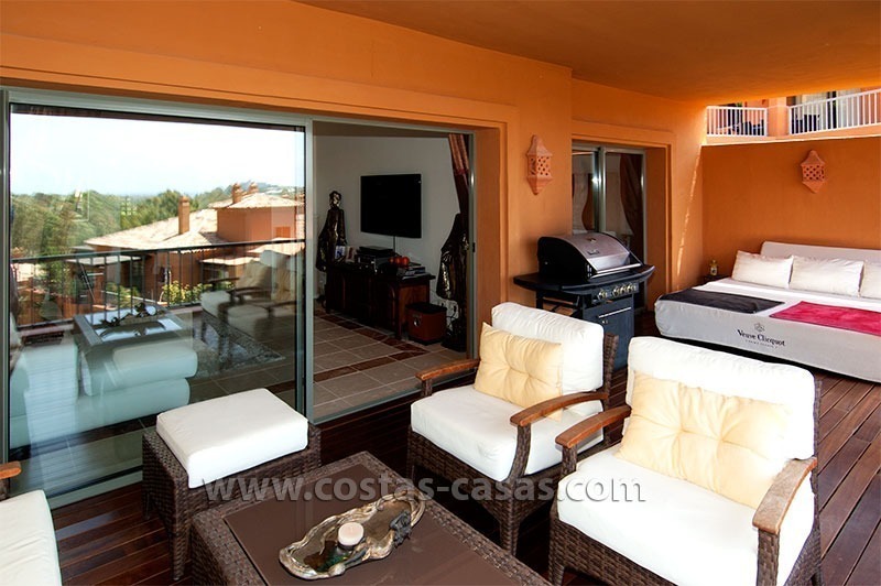 Opportuniteit! Luxe appartement te koop aan de golf met zeezicht in Marbella - Benahavis
