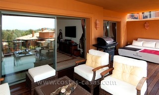 Opportuniteit! Luxe appartement te koop aan de golf met zeezicht in Marbella - Benahavis 0