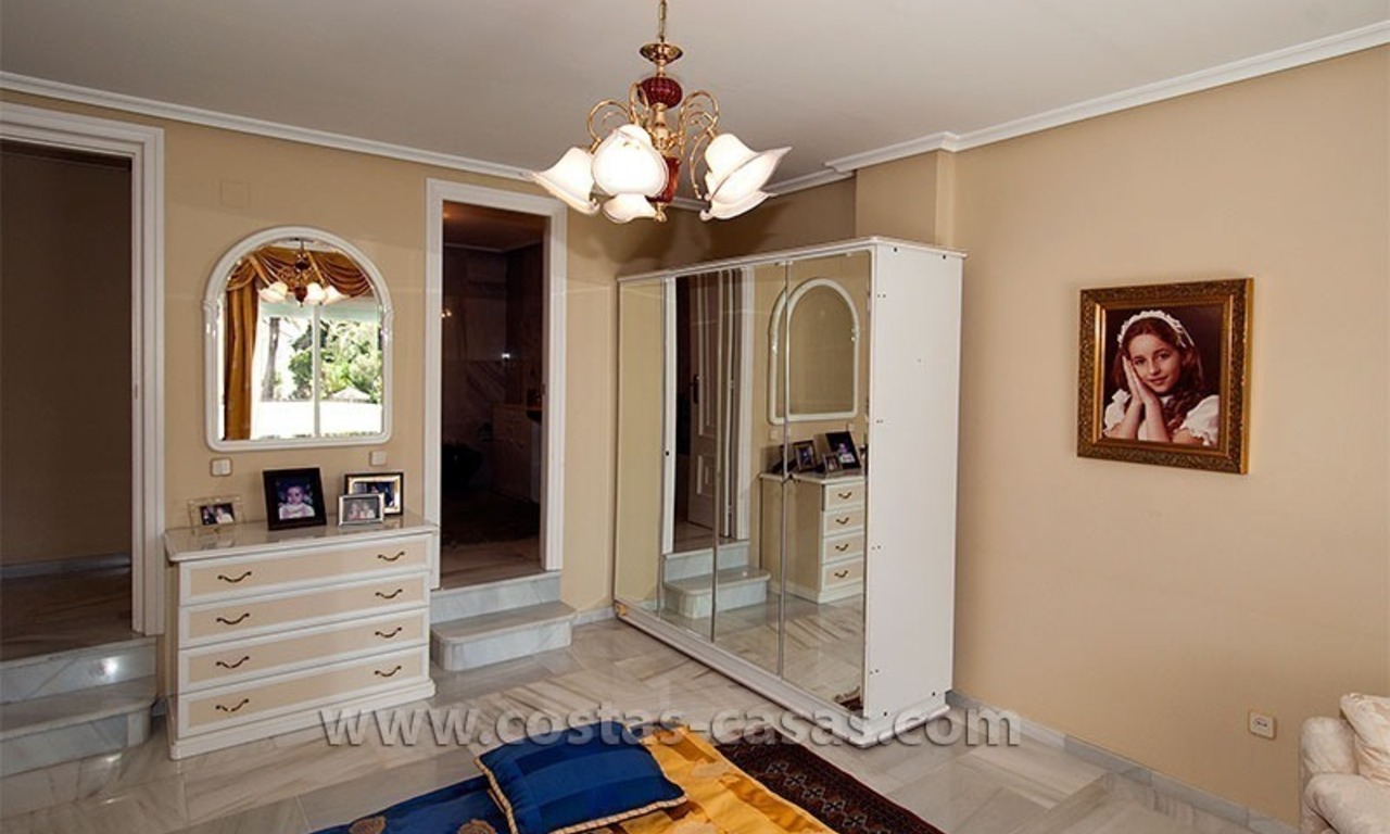 Te koop: Groot en luxe appartement aan de rand van Puerto Banús, Marbella 20