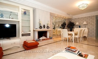 Te koop: Modern luxe appartement nabij Puerto Banús, Marbella 3
