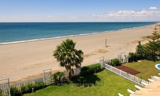 Eerstelijn strand huis te huur voor vakantie tussen Marbella en Estepona, Costa del Sol, Spanje 0