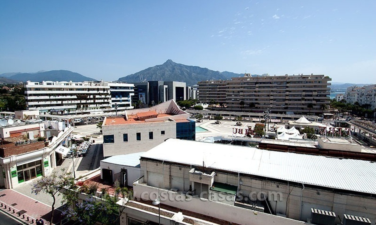 Te koop: penthouse in het hart van Puerto Banús, Marbella 1