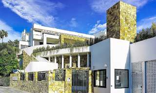 Nieuwe moderne huizen te koop op de Golden Mile in Marbella. Laatste unit. Sleutelklaar. 24041 