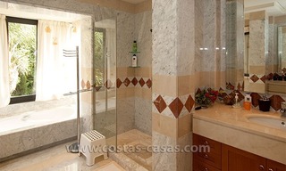 Te koop: Luxueuze Villa in Mediterrane Stijl op de Golden Mile in Marbella 33