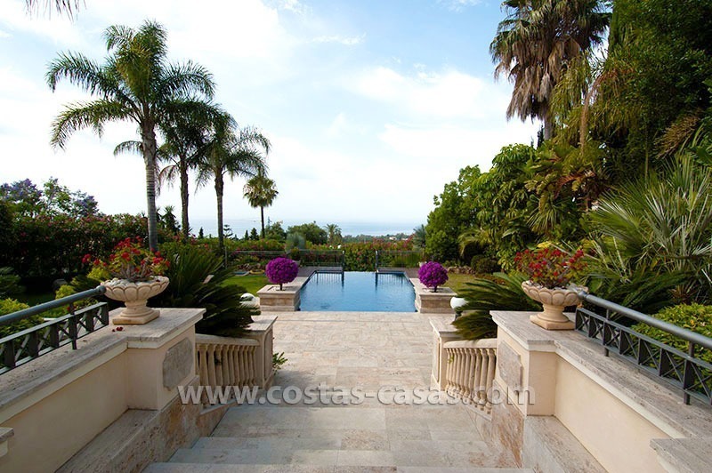 Te koop: Luxueuze Villa in Mediterrane Stijl op de Golden Mile in Marbella