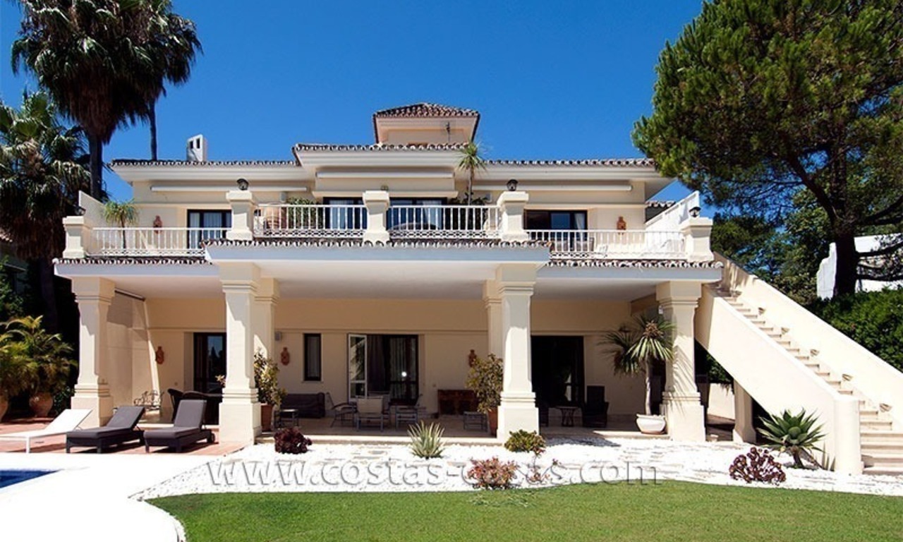 Te koop: Frontlijn golf villa in Nueva Andalucía, Marbella 40