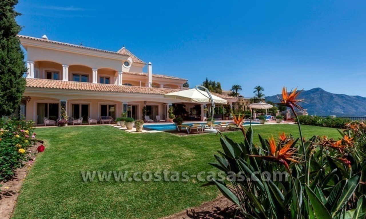 Te koop: Enorme villa nabij golfbanen te Benahavís – Marbella 6